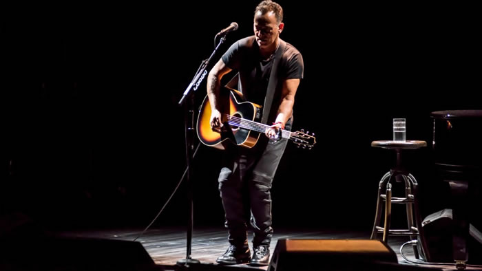 How to Score Lottery Tickets to Springsteen on Broadway
